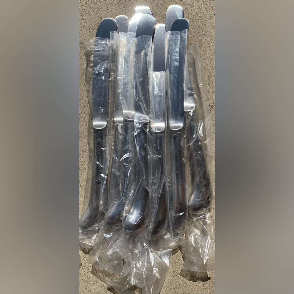 New vintage Rogers flatware - Picture 2 of 8